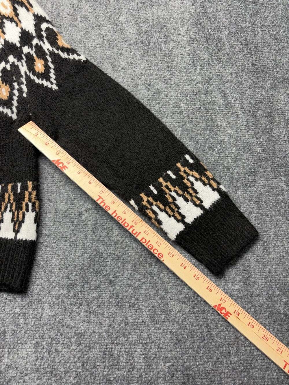 Truth by Republic Fair Isle Button Front Cardigan Sweater Size Small petite - Picture 12 of 13